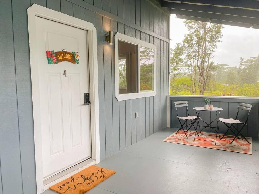 Hibiscus Hale, Full Kitchen, King Bed, Parking Apartment Keaau Exterior photo