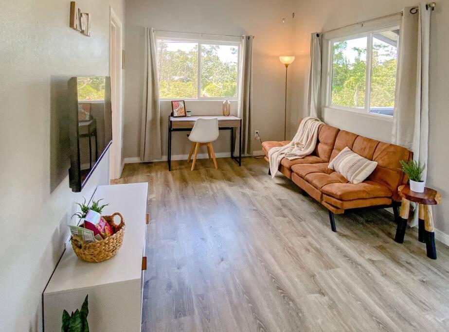 Hibiscus Hale, Full Kitchen, King Bed, Parking Apartment Keaau Exterior photo